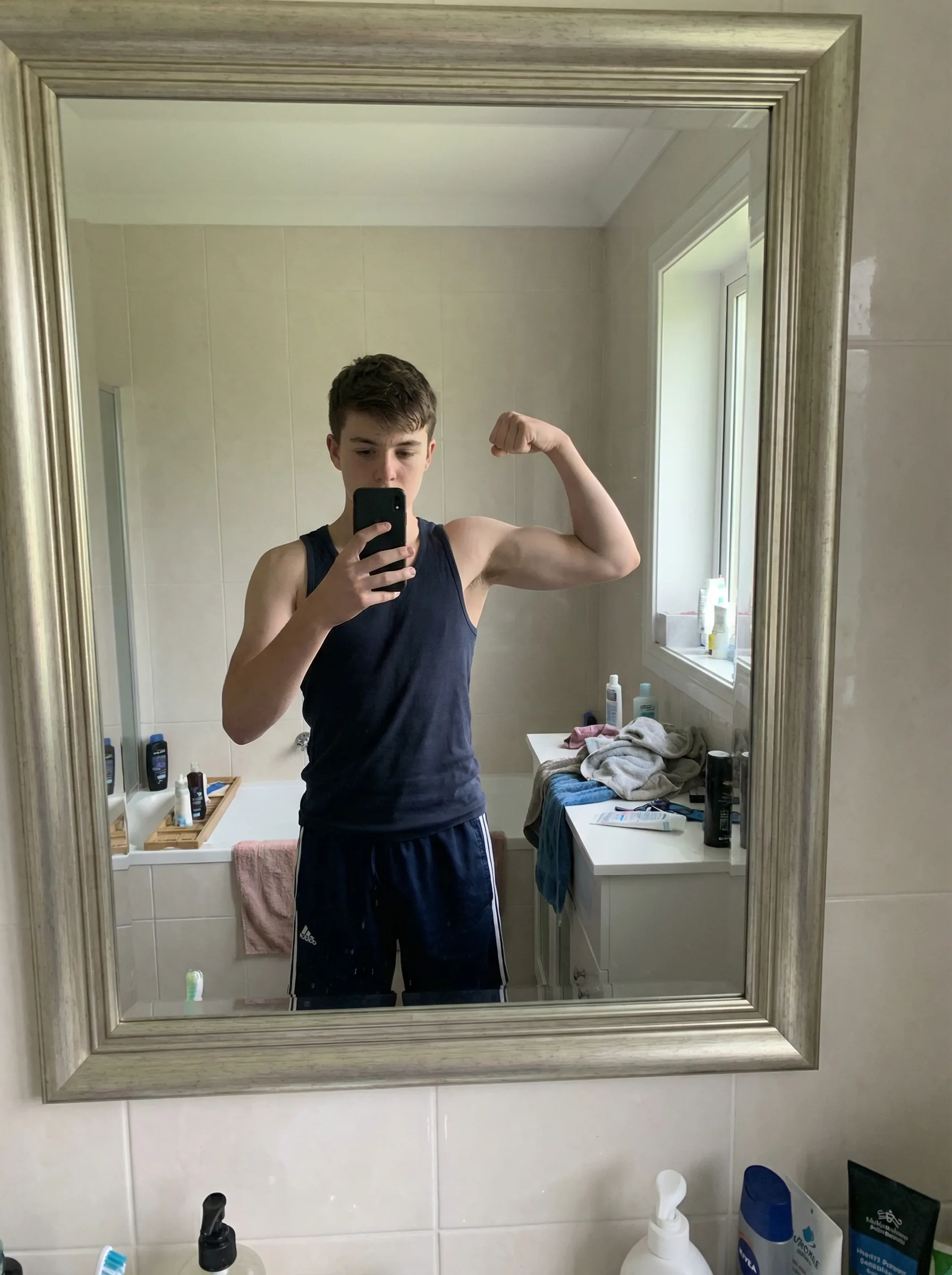 AI body fat estimate example